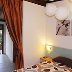 Hotel Universo