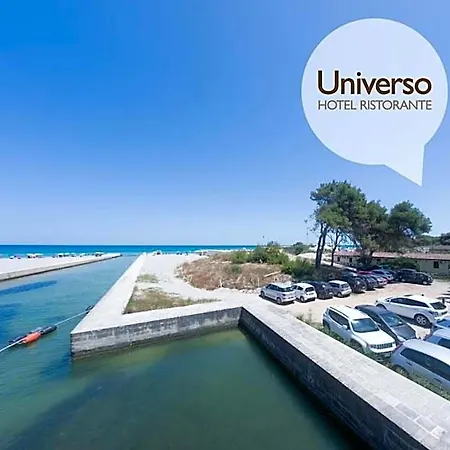 Hotel Universo *
