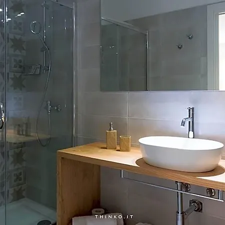 Hotel Universo *